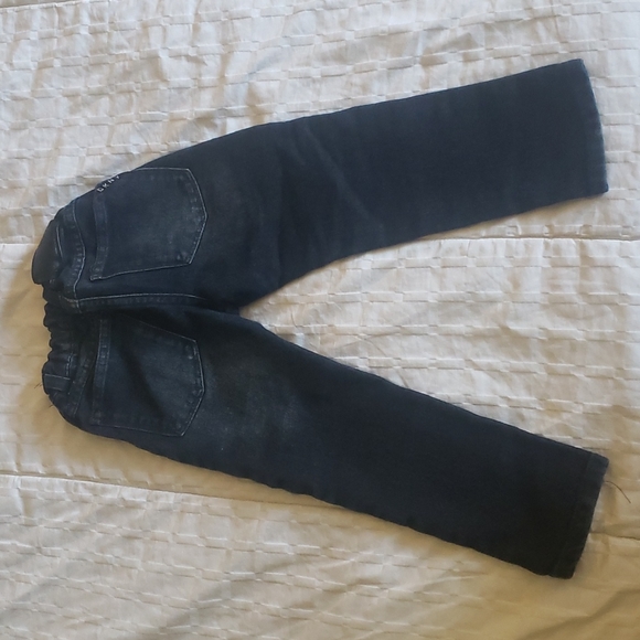 5 pair of 3T Jeans - Picture 12 of 13